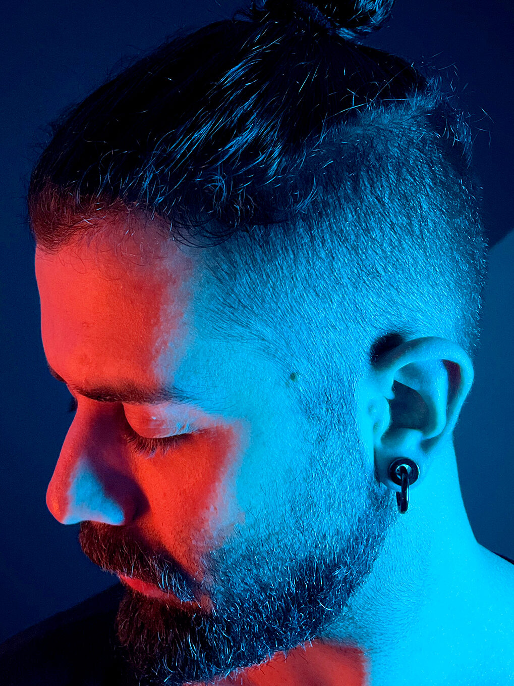 O designer e criador do Novo Escudo FC - Vinícius Bianezzi